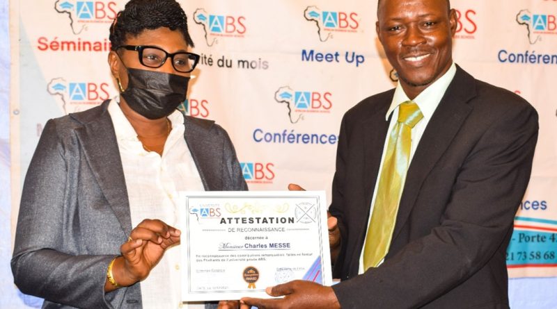 DISTINCTION HONORIFIQUE